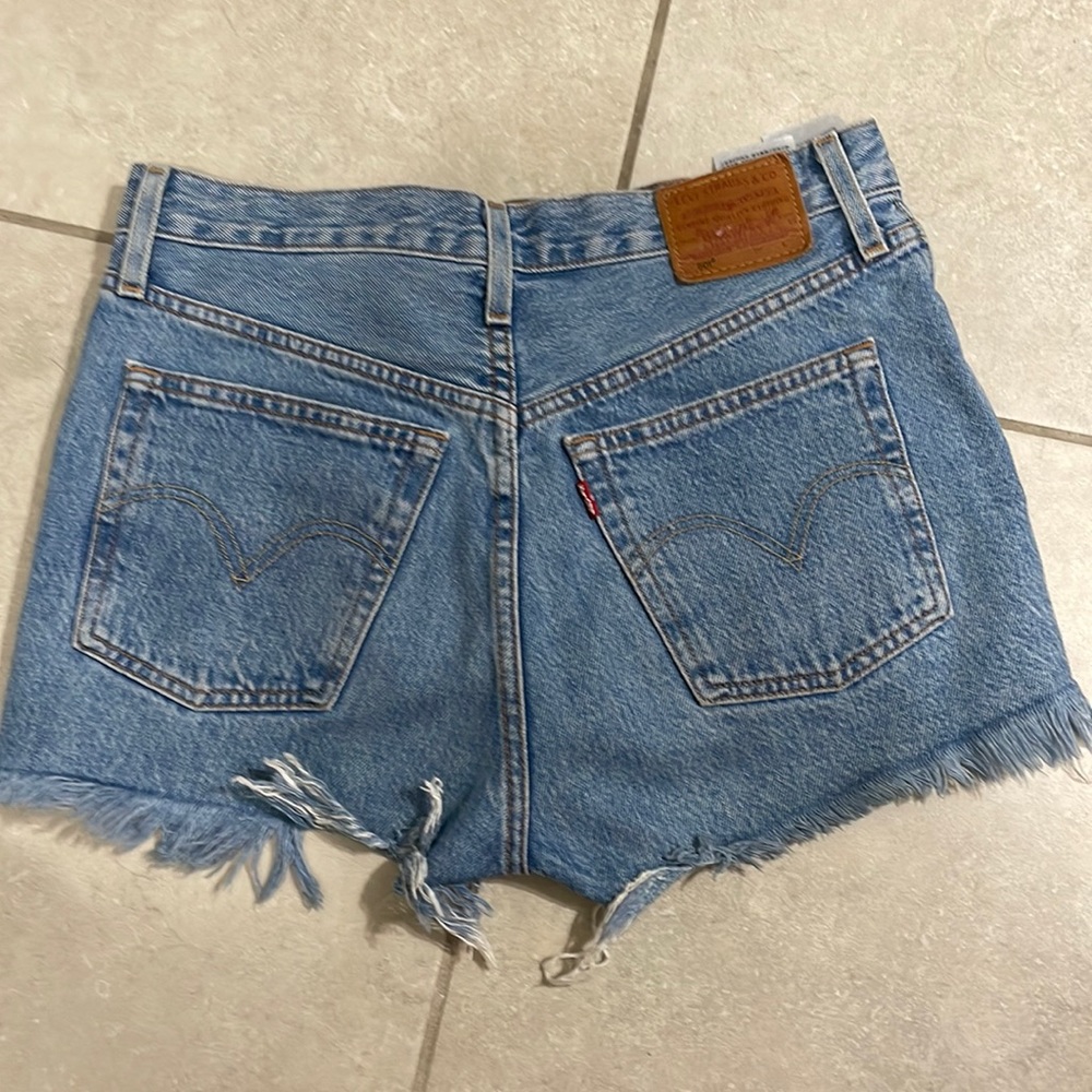 Levi’s shorts